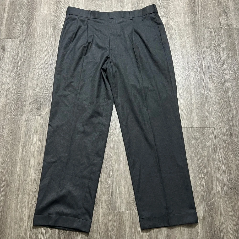 Saddlebred Suit 44R 36x30 Charcoal Grey Two Button Blazer Pleated Trousers‎ Set